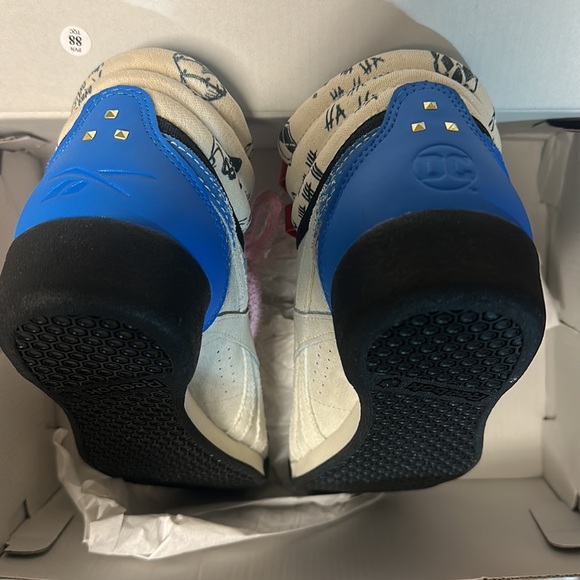 Brand new Harley, Quinn, 6 1/2 Reeboks - Picture 3 of 3